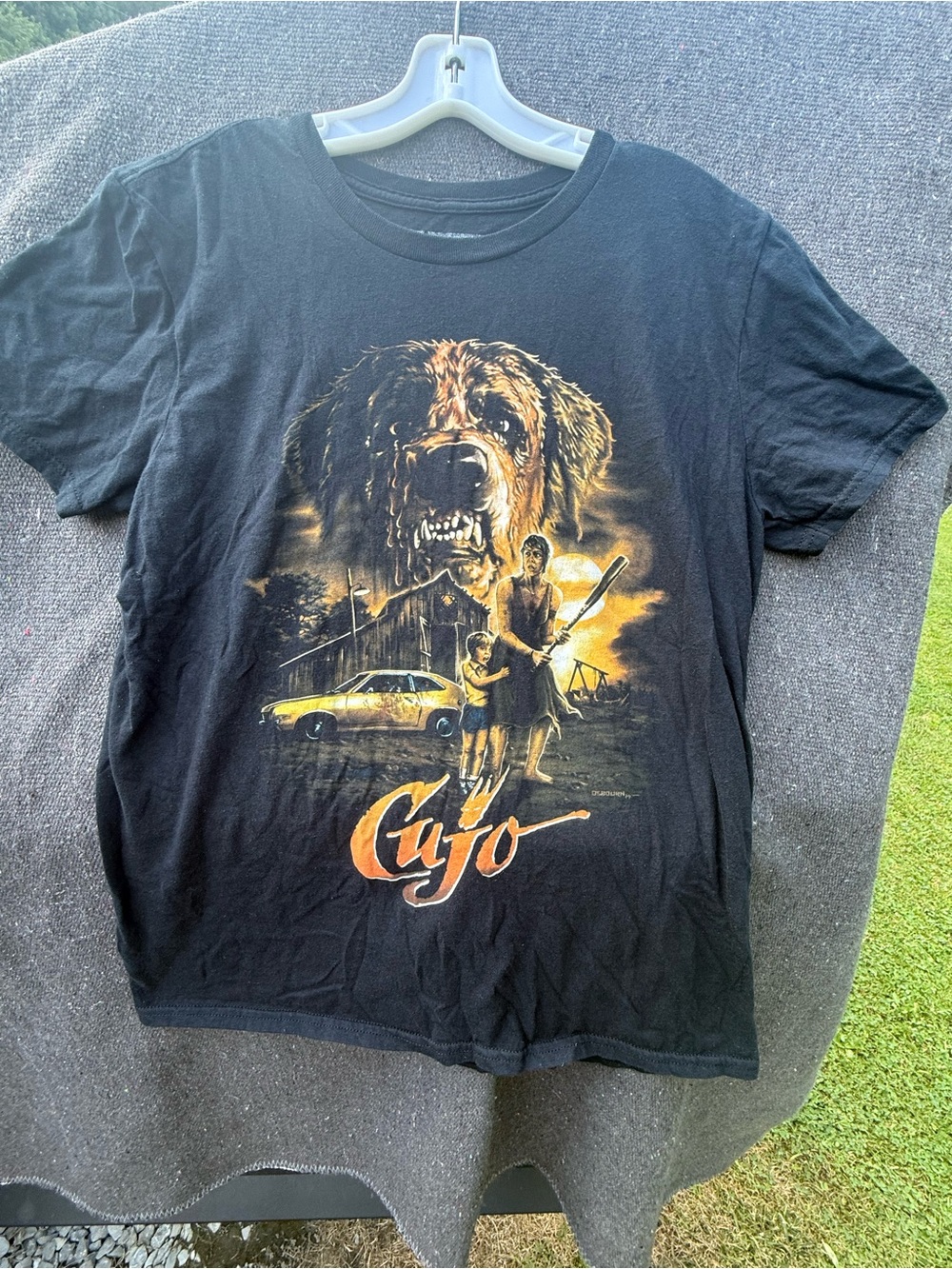 Cujo Graphic Tee in Black - Classic Horror Movie Artwork